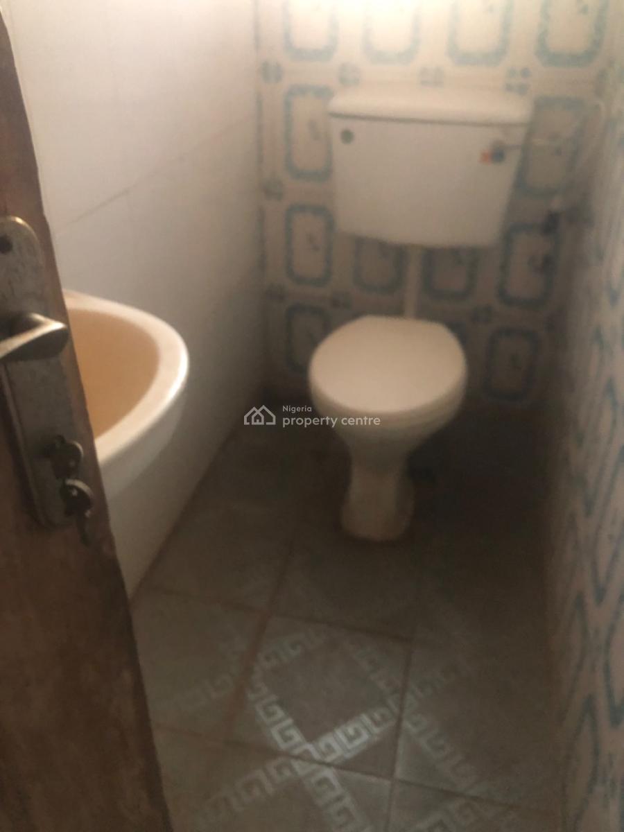 2bedroom at Gasline Area, Magboro Ibasha, Magboro, Ogun, Flat / Apartment for Rent