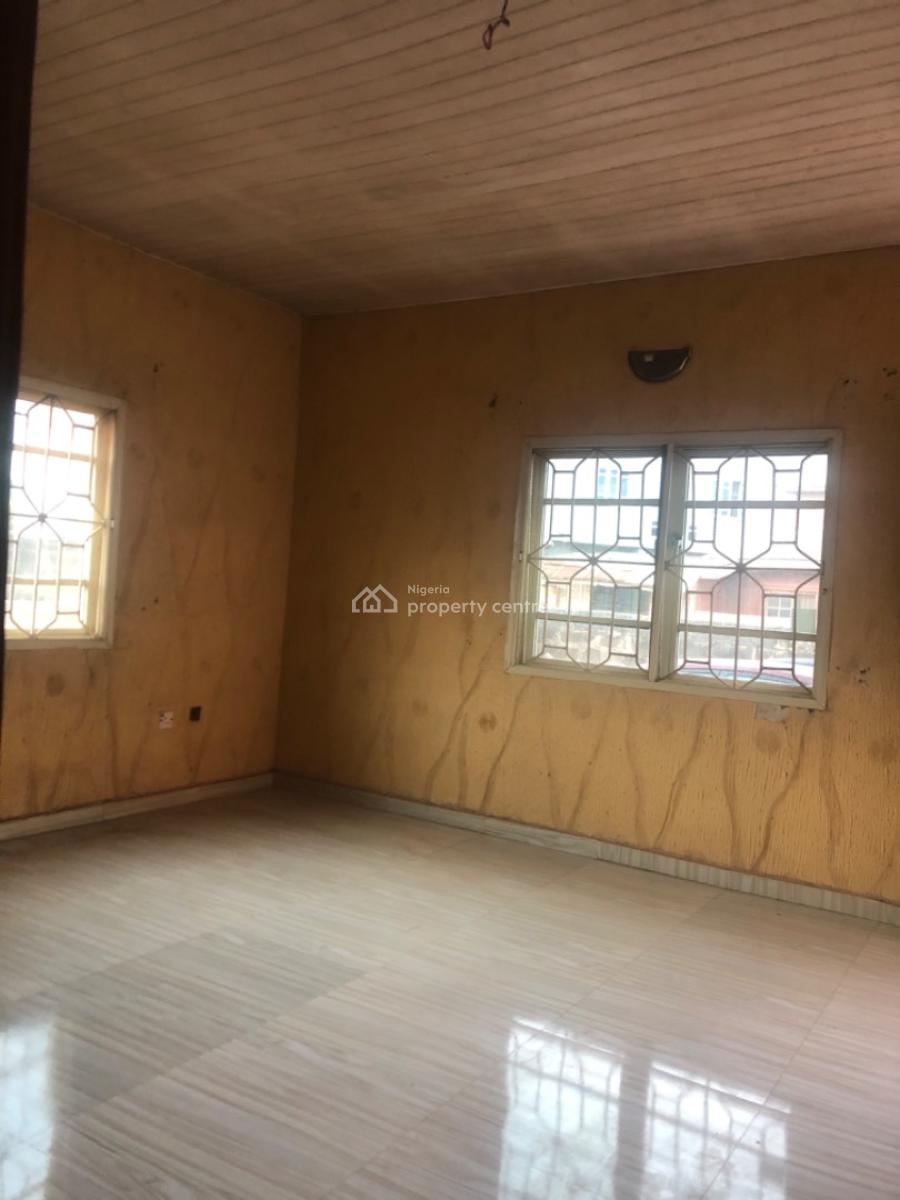 2bedroom at Gasline Area, Magboro Ibasha, Magboro, Ogun, Flat / Apartment for Rent
