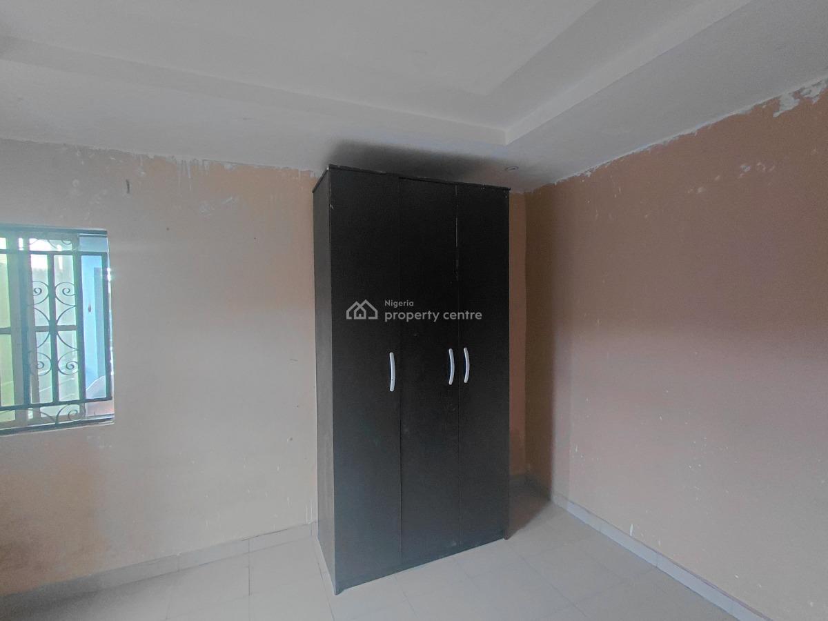 Elegant 3bedroom in The Heart of Alapere, Bakare Street, Alapere, Ketu, Lagos, Flat / Apartment for Rent