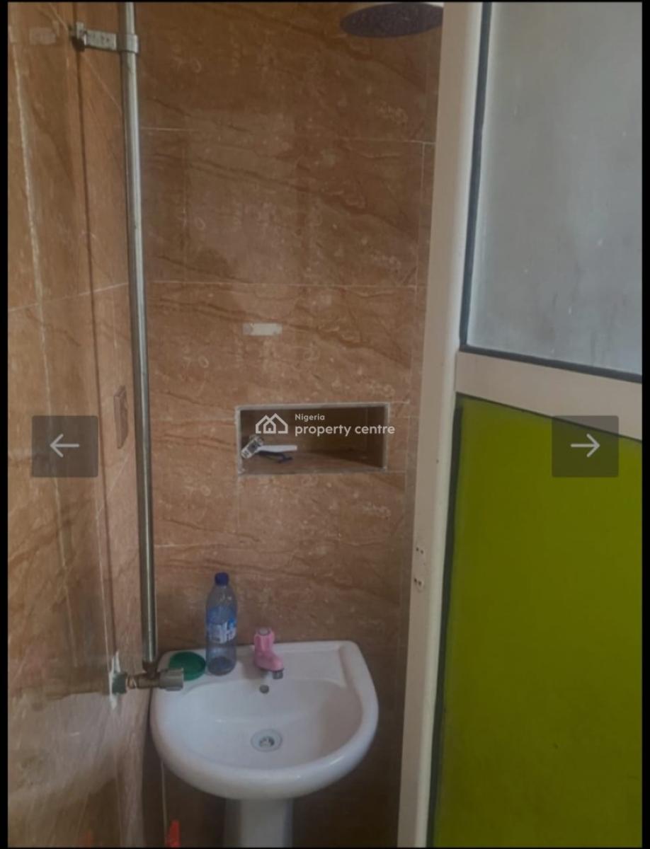 a Nice Self Contain, Lekki, Lagos, Self Contain (single Rooms) for Rent