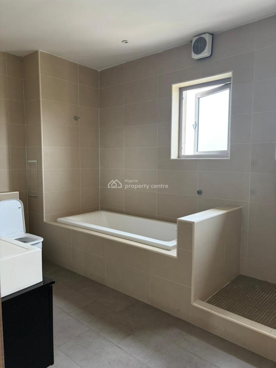 Well Maintained Luxury 4-bedroom Penthouse with 2 Dedicated Bqs, Victoria Island (vi), Lagos, Flat / Apartment for Rent