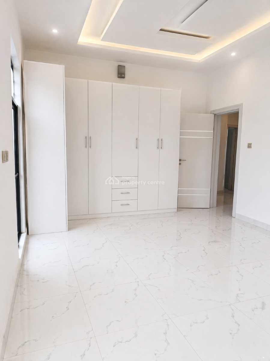 4 Bedroom Duplex with Private Compound with Bq, Gra, Ogudu, Lagos, Detached Duplex for Rent