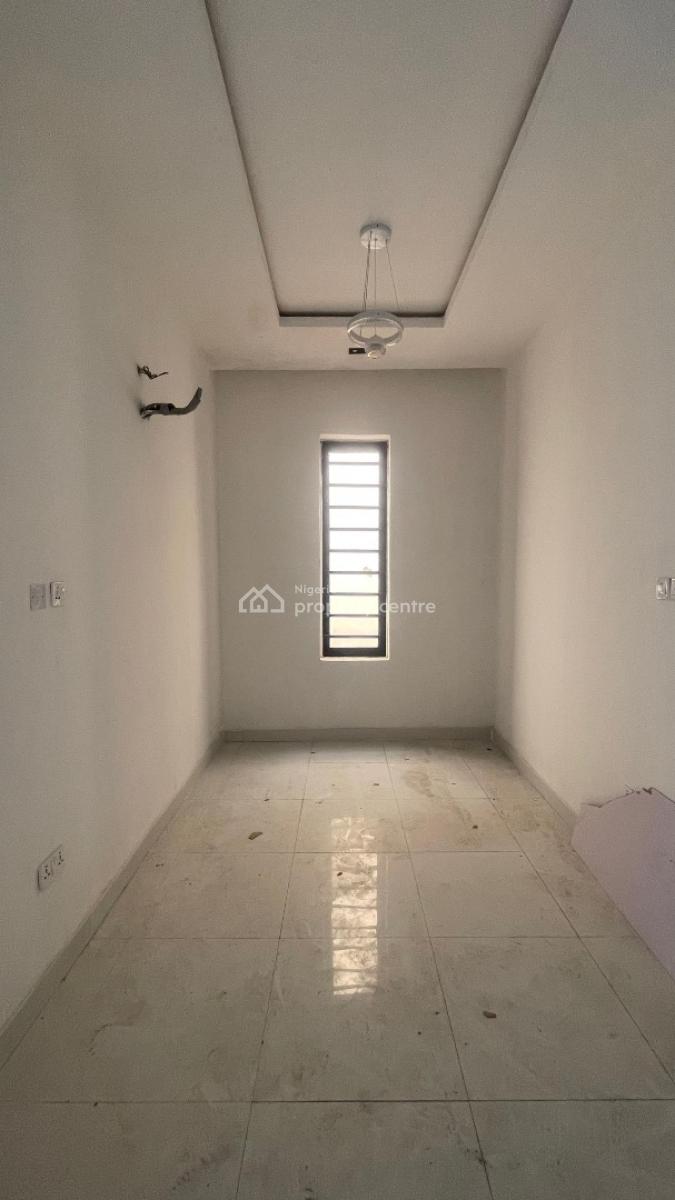 Luxury 4bedroom, Ikota, Lekki, Lagos, Semi-detached Duplex for Rent
