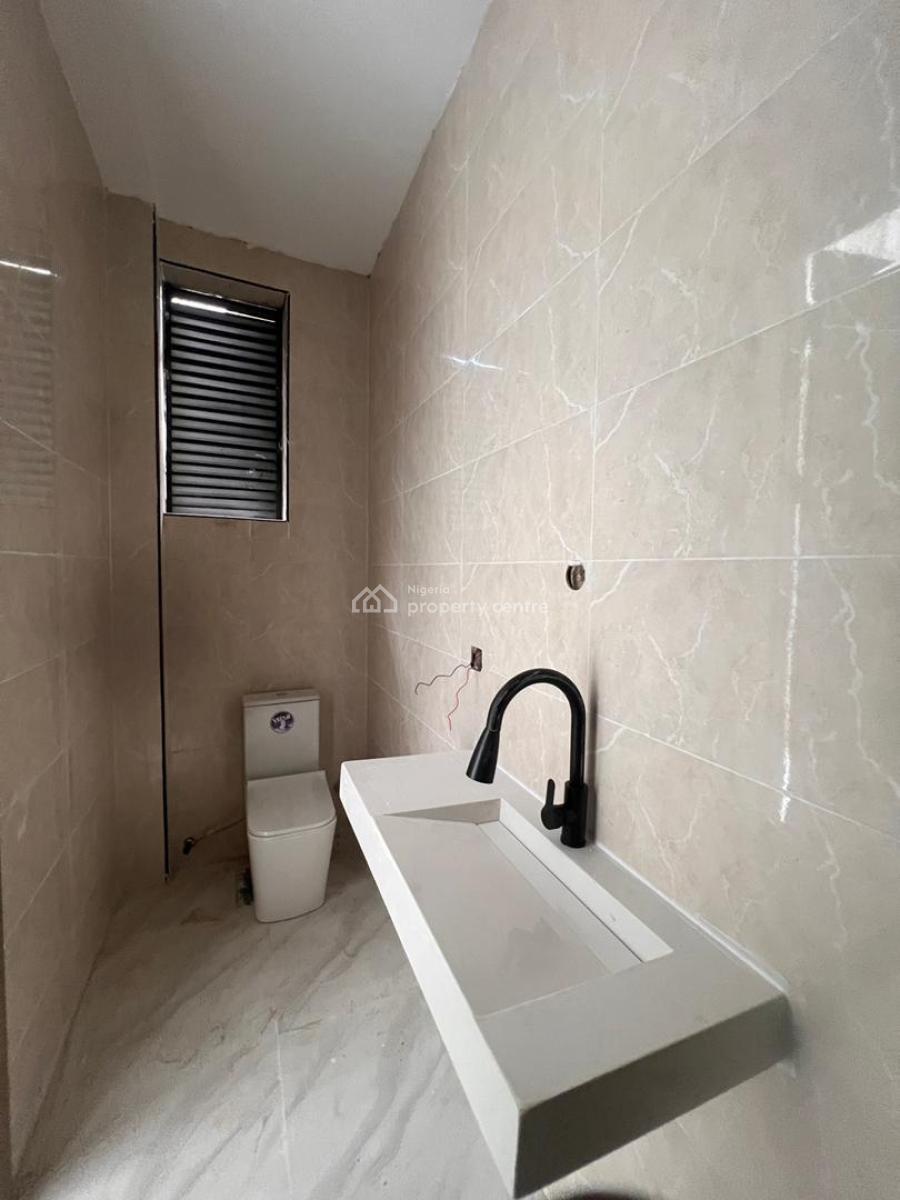 Newly Built 3 Bedroom Apartment + 1 Bq, Swimming Pool, Gym, Elevator -, Newly Built 3 Bedroom Apartment + 1 Bq, Swimming Pool, Gym, Elevator, Lekki Phase 1, Lekki, Lagos, Flat / Apartment for Sale