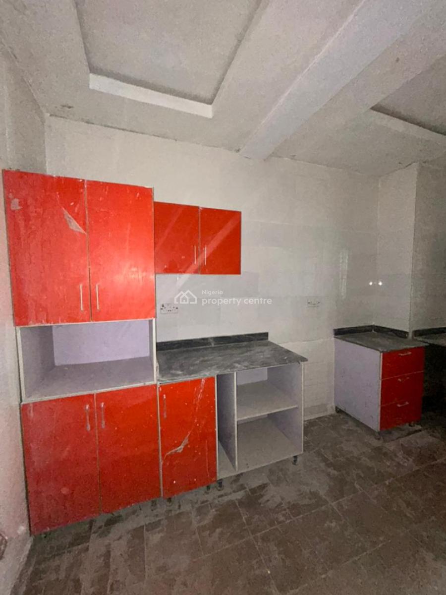 Decent 3bedroom Flat in Sterling Heights Estate Ajelogo, Davies Street, Kosofe, Lagos, Flat / Apartment for Sale