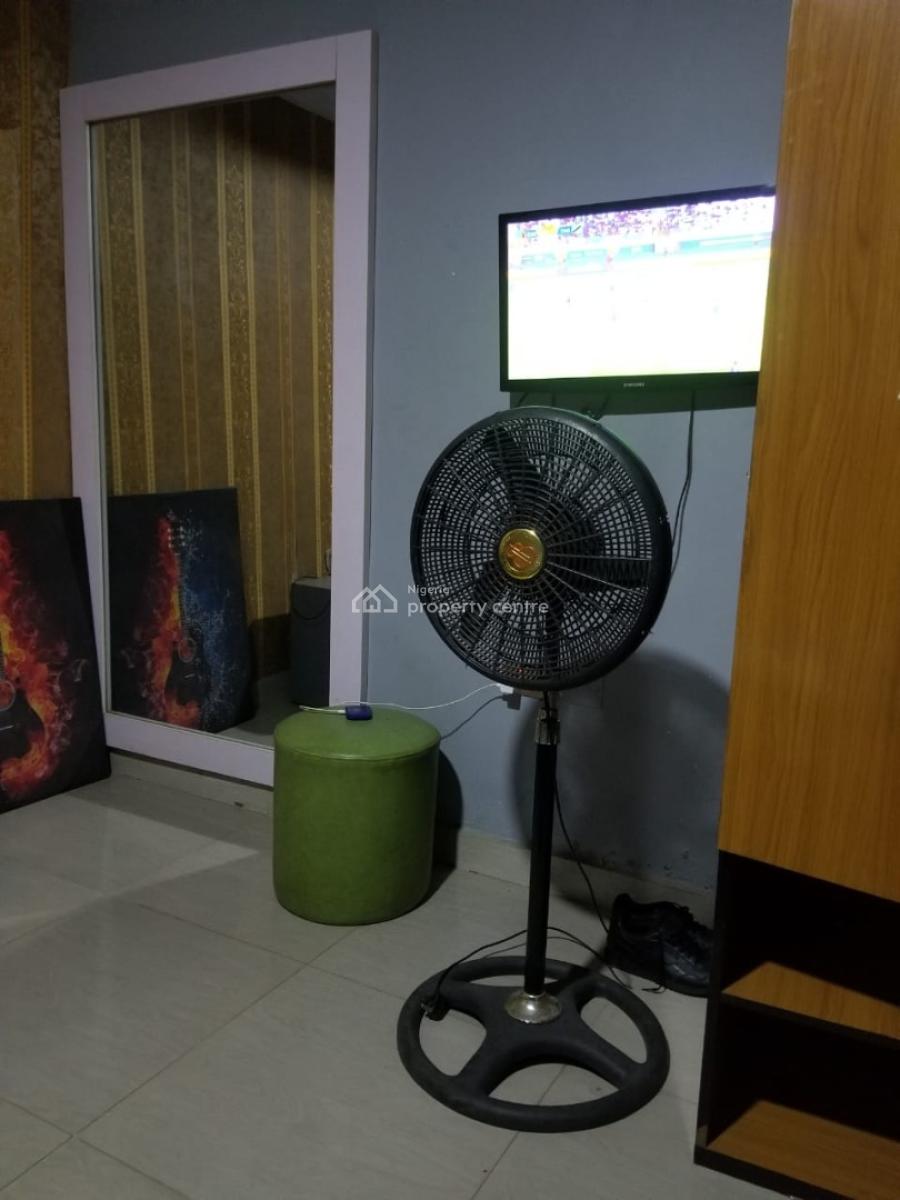 a Lounge with 5rooms at Governor Rd Ikotun, Governor Road Ikotun, Ikotun, Lagos, Hotel / Guest House for Sale
