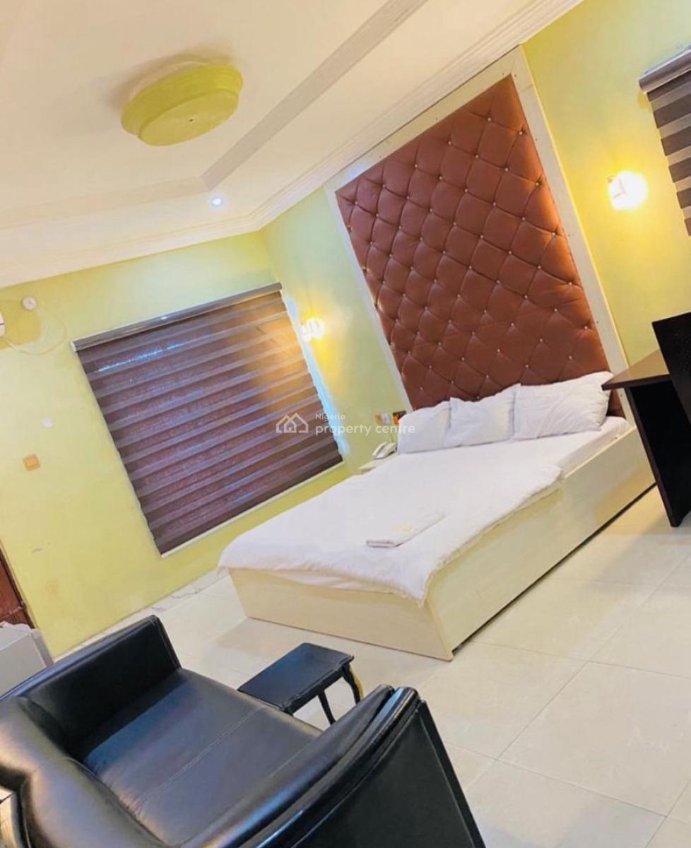 10 Room Hotel, Oyigbo, Rivers, Hotel / Guest House for Sale