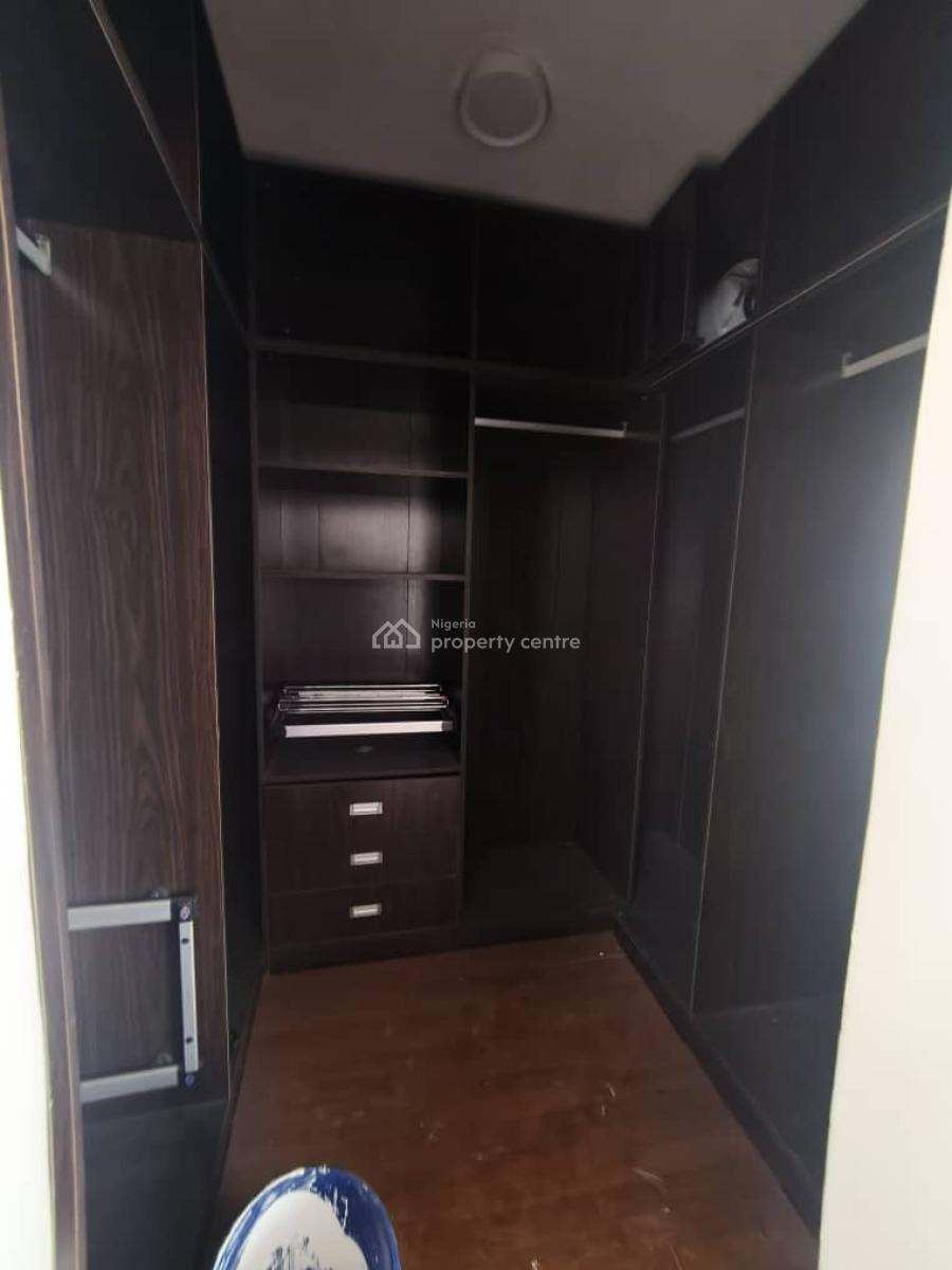 2 Bedroom Penthouse Apartment with 2 Balconies, Lekki, Lekki Phase 1, Lekki, Lagos, Self Contain (single Rooms) for Rent