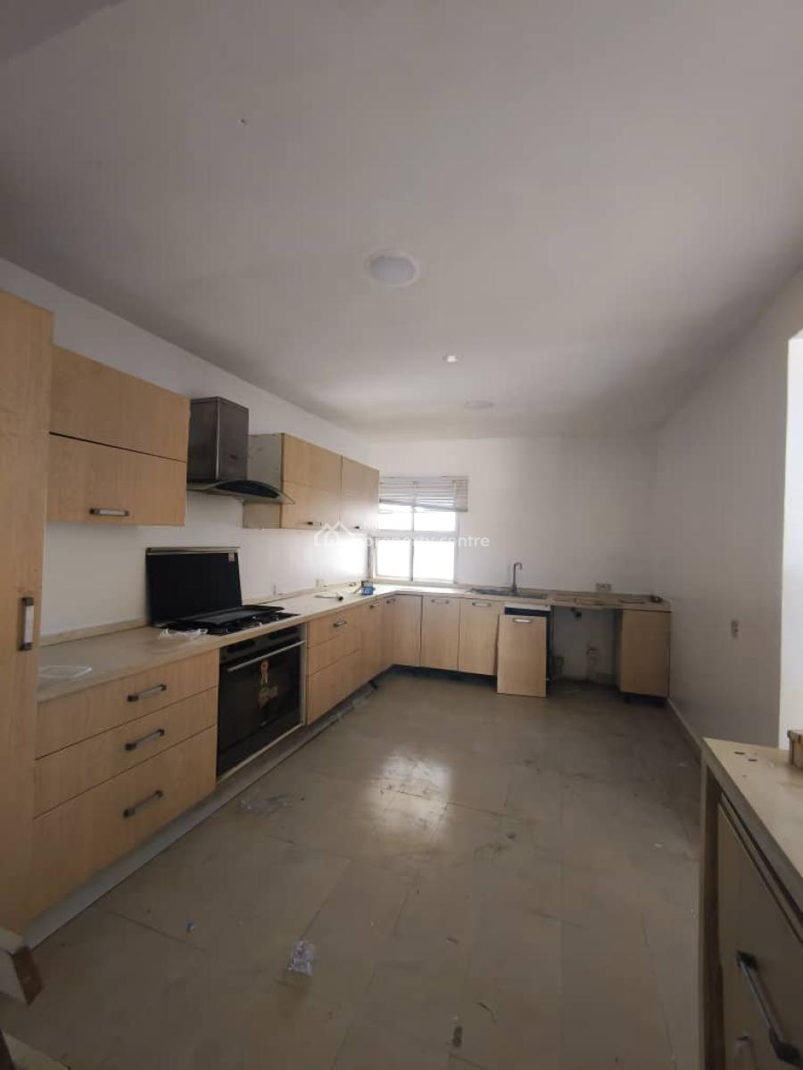 2 Bedroom Penthouse Apartment with 2 Balconies, Lekki, Lekki Phase 1, Lekki, Lagos, Self Contain (single Rooms) for Rent