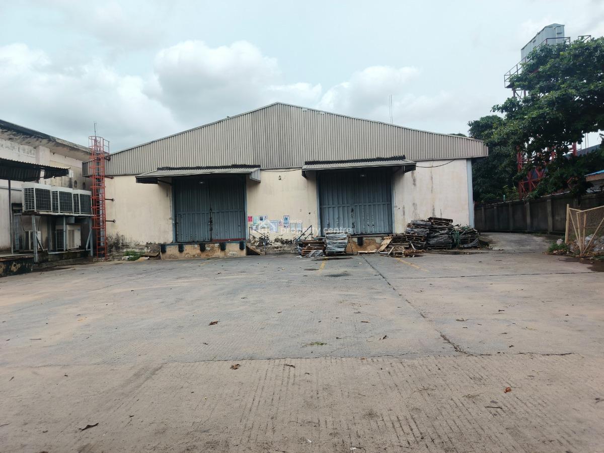 Warehouse of 27,574 Sqft, Afprint Industrial Estate, Isolo, Lagos, Warehouse for Rent
