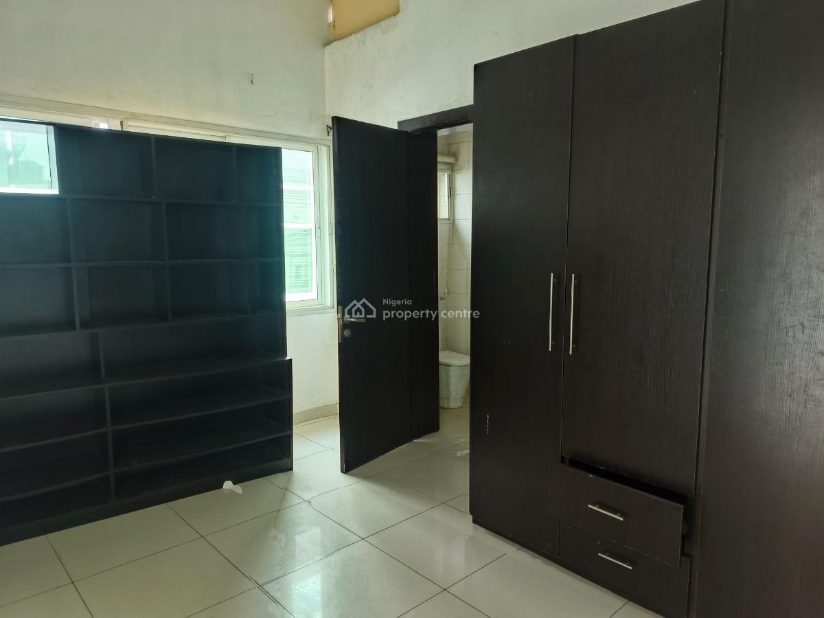 Spacious 4 Bedroom Terrace, Awuse Estate, Opebi, Ikeja, Lagos, Terraced Duplex for Rent