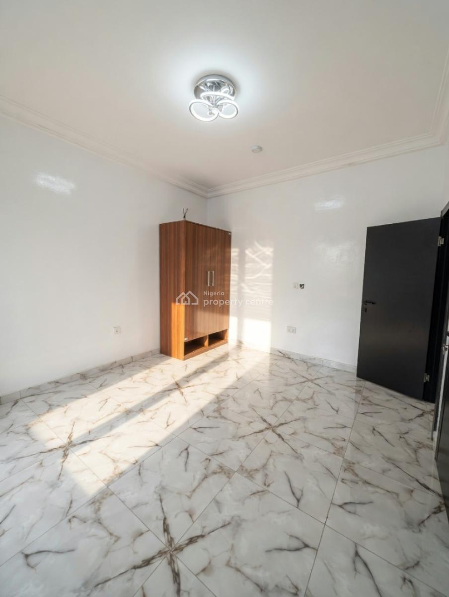 a Well Built Mini Flat Or Room and Parlor, Mobile Road Ajah, Lekki Phase 2, Lekki, Lagos, Mini Flat (room and Parlour) for Rent