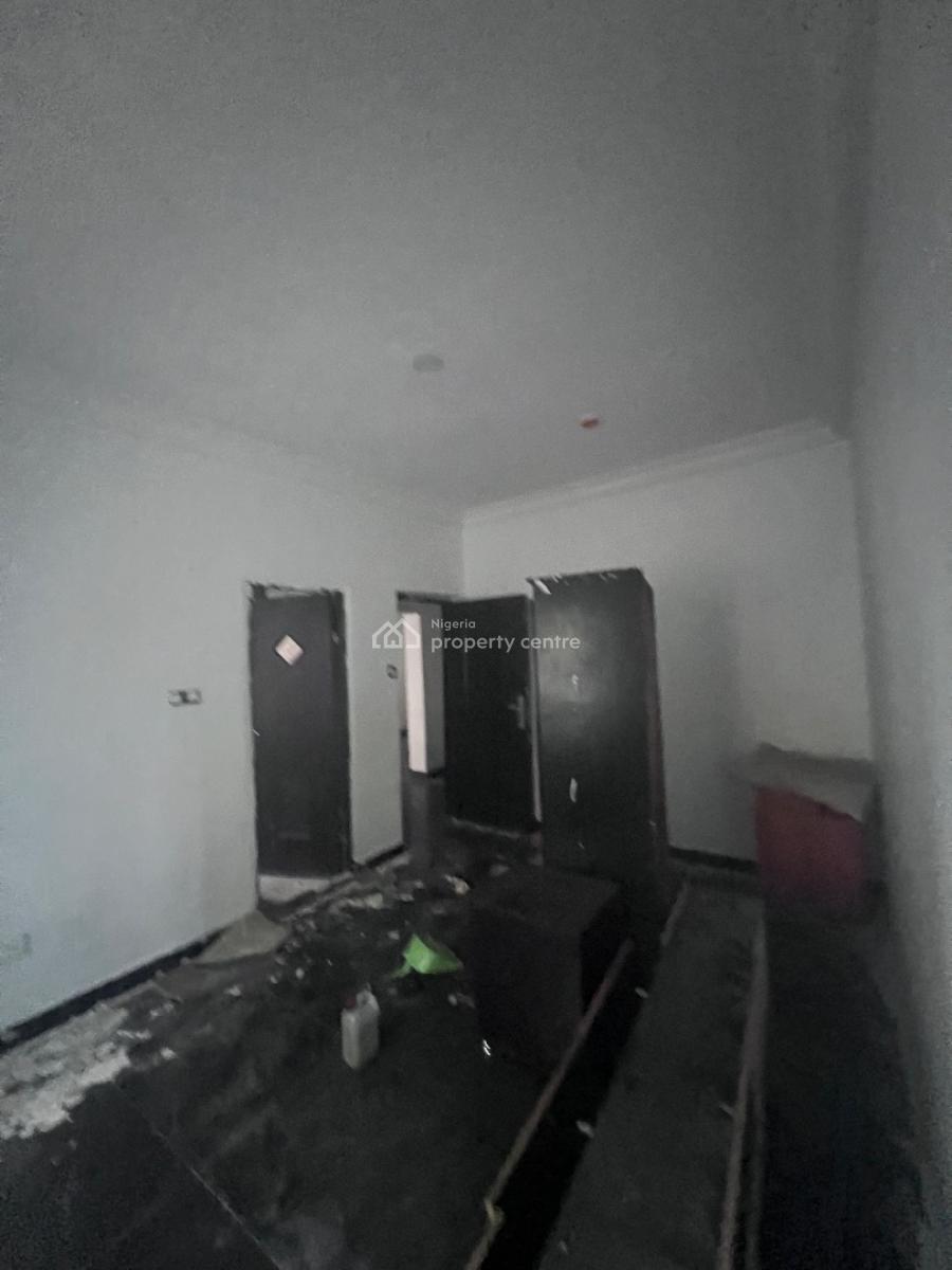 a Well Built 2bedroom Flat, Mobile Road Ajah, Lekki Phase 2, Lekki, Lagos, Flat / Apartment for Rent