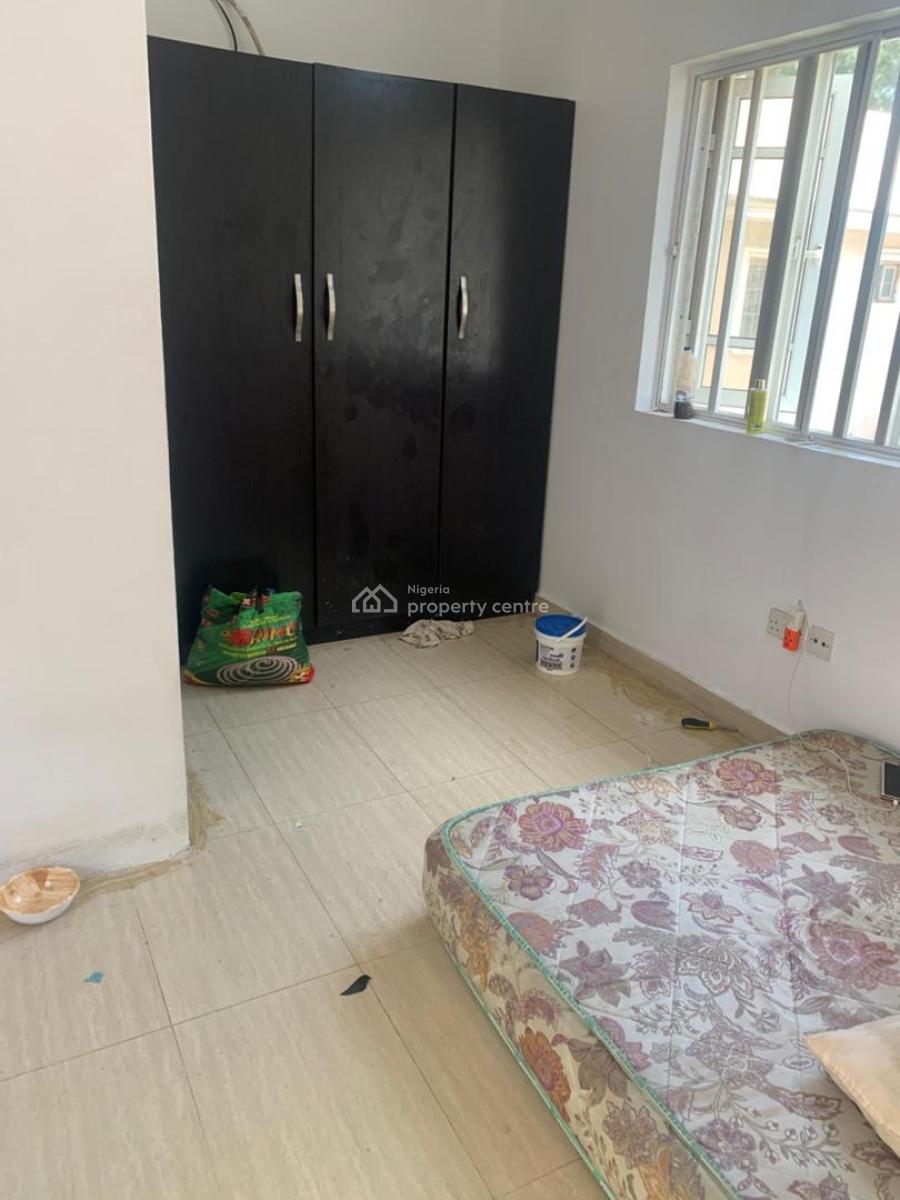 Self Contain, Megamound Estate, Ikota, Lekki, Lagos, Self Contain (single Rooms) for Rent
