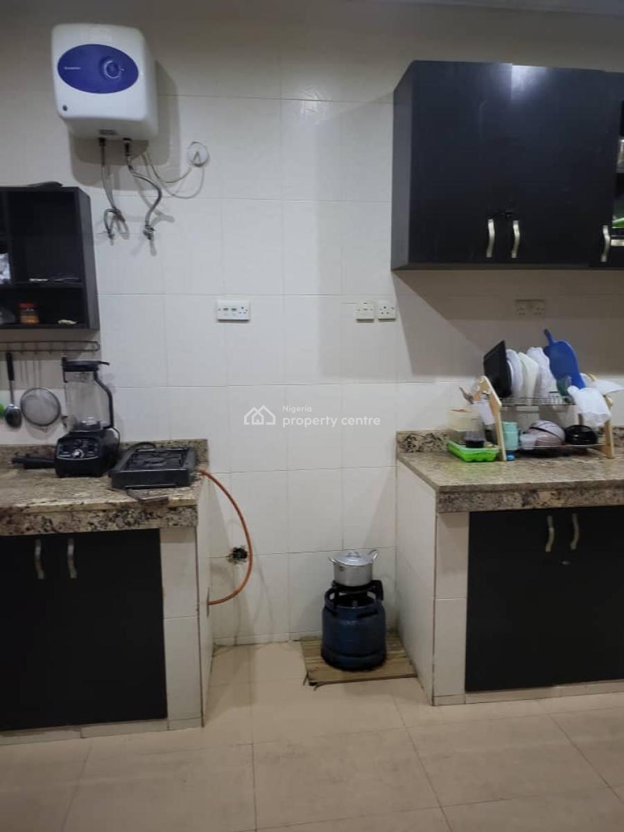 Self Contain, Megamound Estate, Ikota, Lekki, Lagos, Self Contain (single Rooms) for Rent