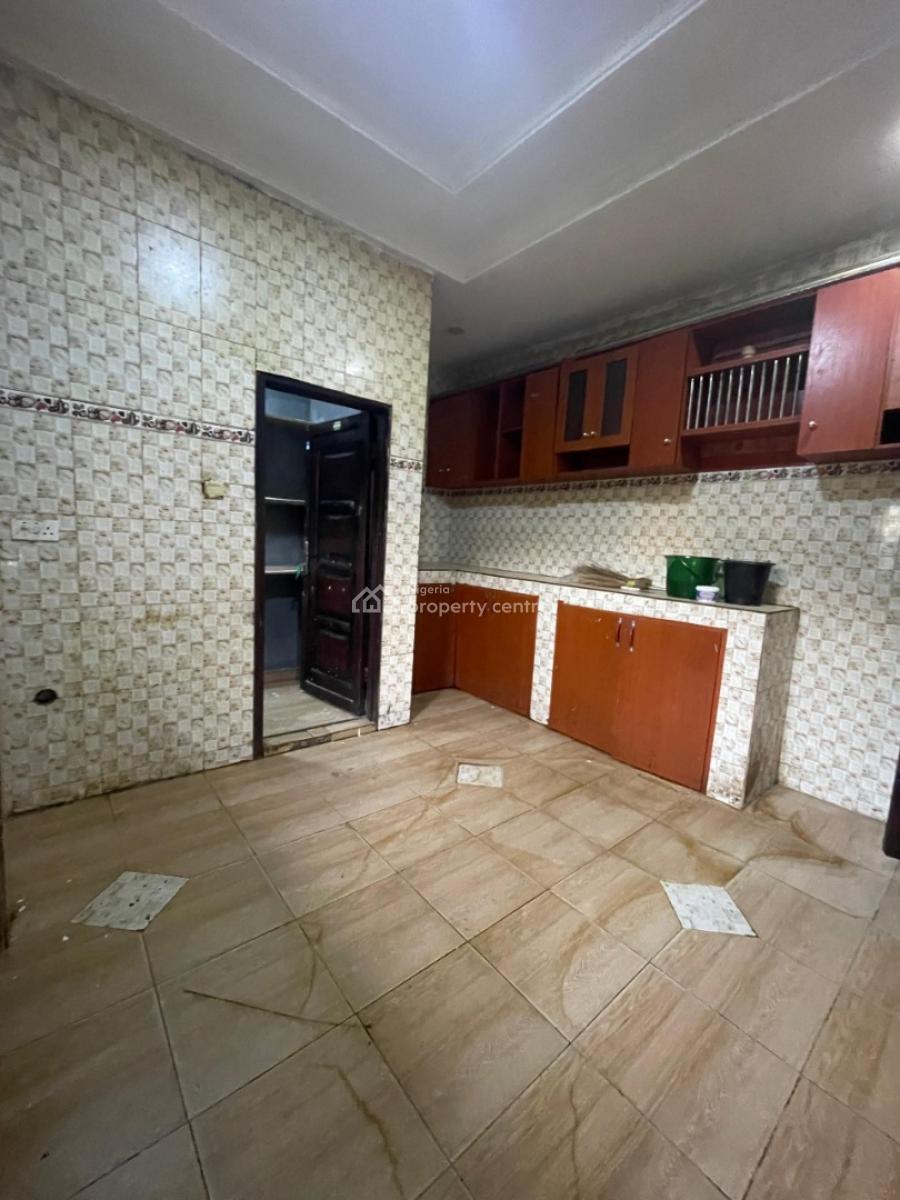 4 Bedroom Penthouse in a Lovely Location, By Ministers Quarters, Life Camp, Abuja, House for Rent