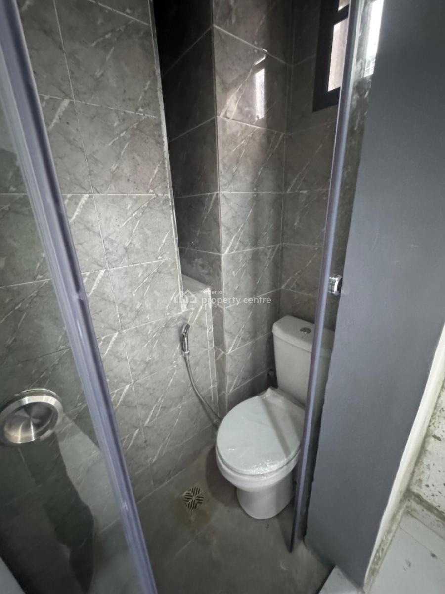 Brand New 3bedroom Apartment in(24hrs Loght), Ilasan, Ikate-lekki, Ilasan, Lekki, Lagos, Flat / Apartment for Sale