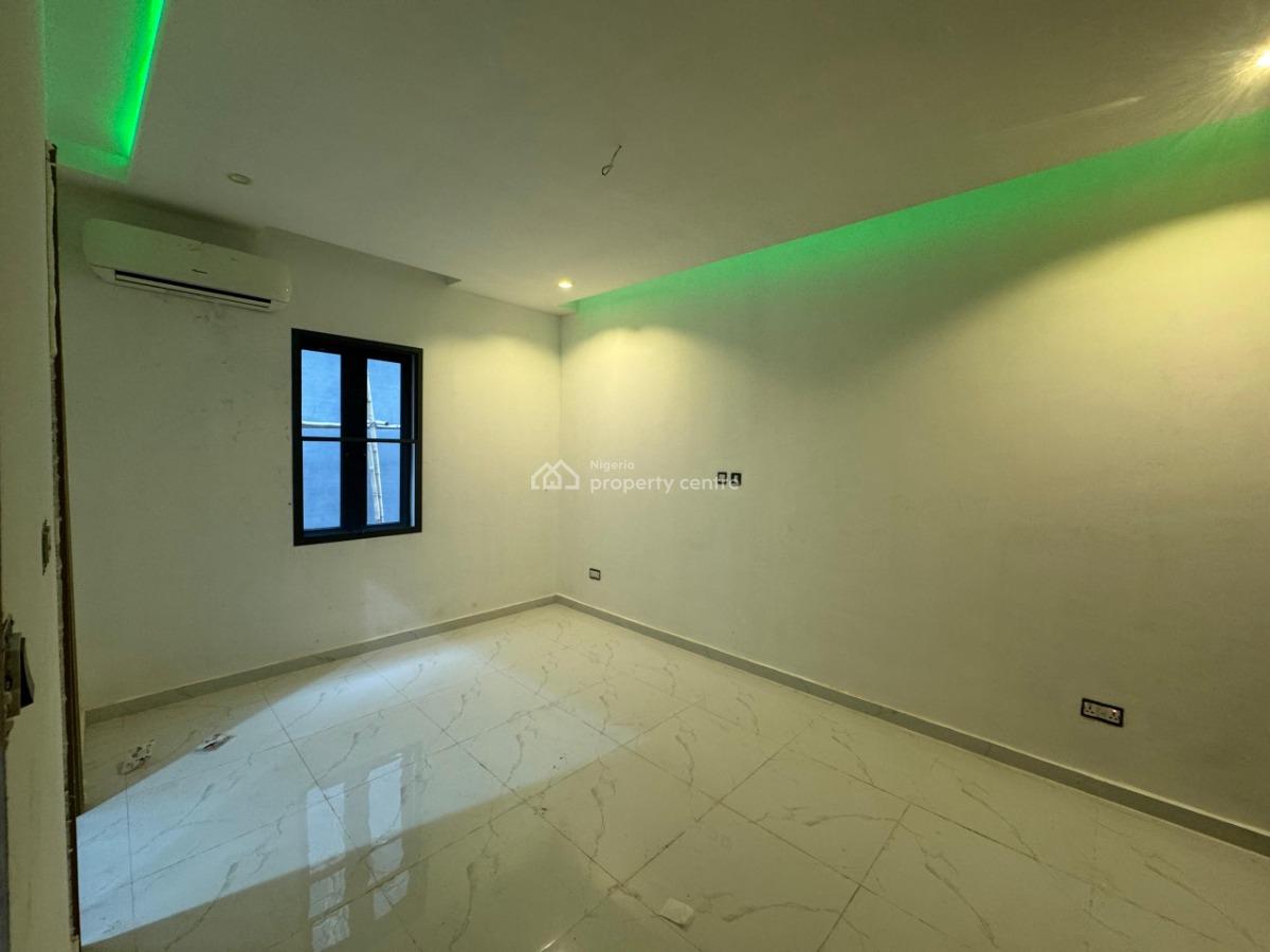 Brand New 3bedroom Apartment in(24hrs Loght), Ilasan, Ikate-lekki, Ilasan, Lekki, Lagos, Flat / Apartment for Sale