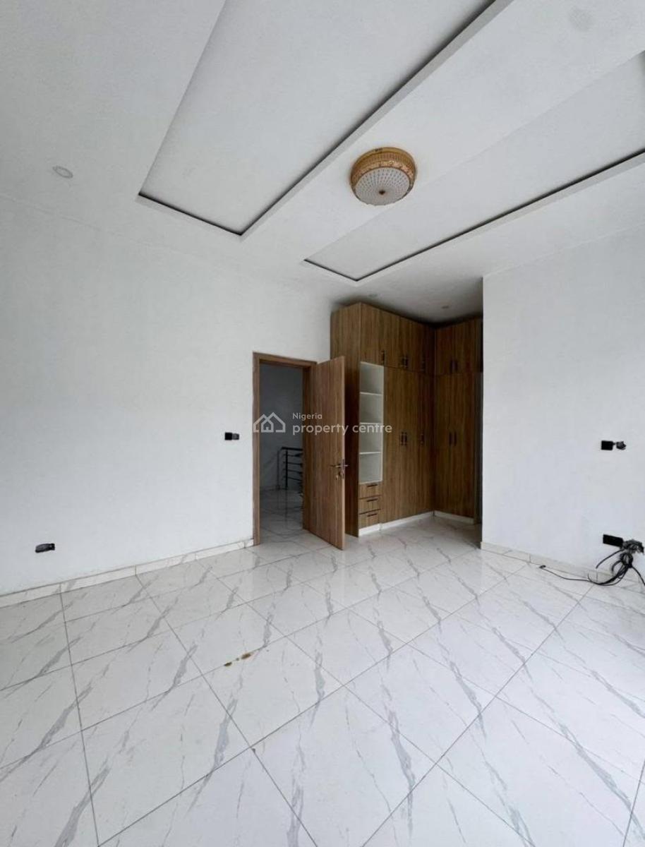 3 Bedroom Terrace Duplexe, Ikota, Lekki, Lagos, Terraced Duplex for Sale