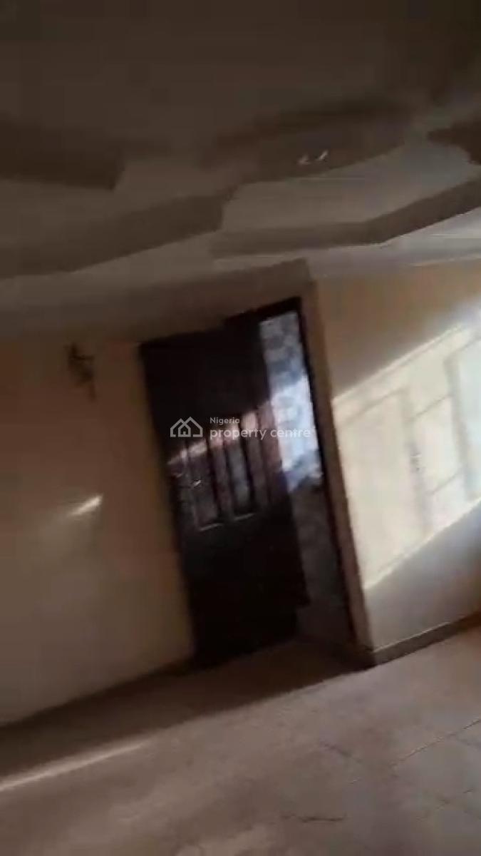 Lovely 3 Bedroom Apartment, Off Awolowo Way, Ikeja, Lagos, Flat / Apartment for Rent