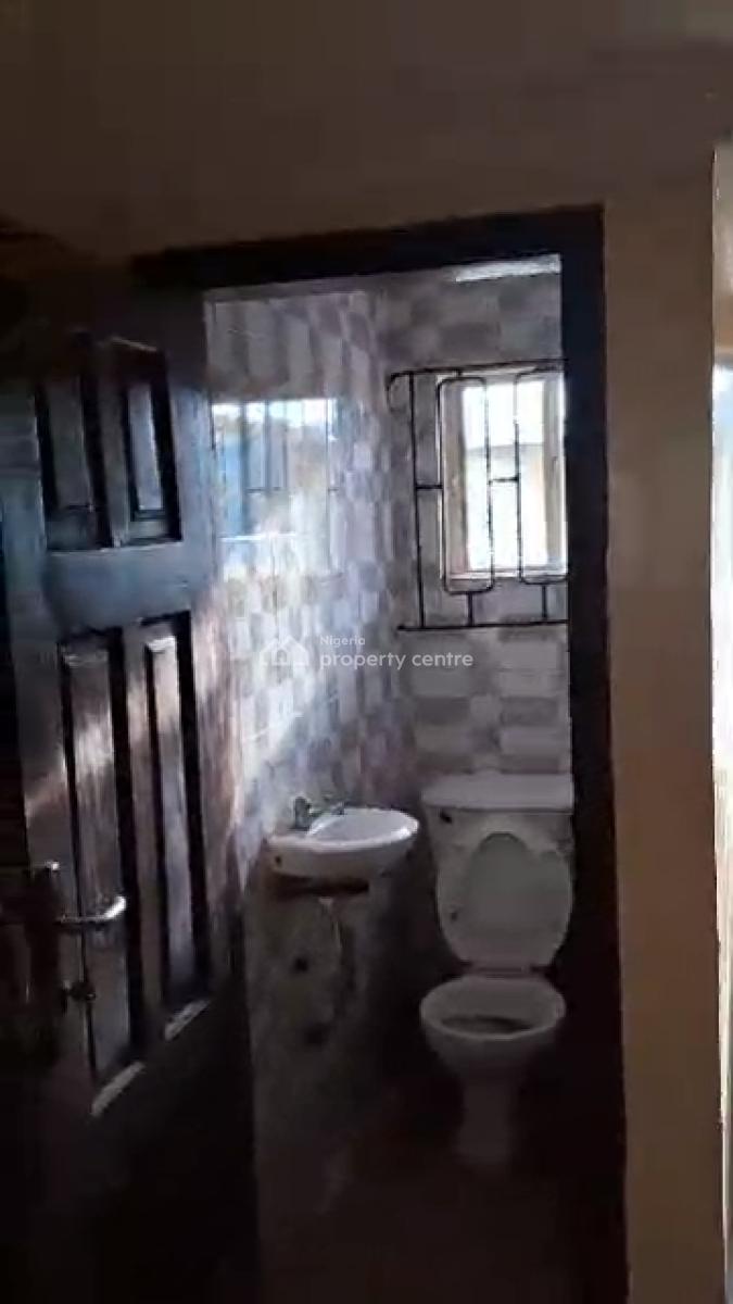 Lovely 3 Bedroom Apartment, Off Awolowo Way, Ikeja, Lagos, Flat / Apartment for Rent