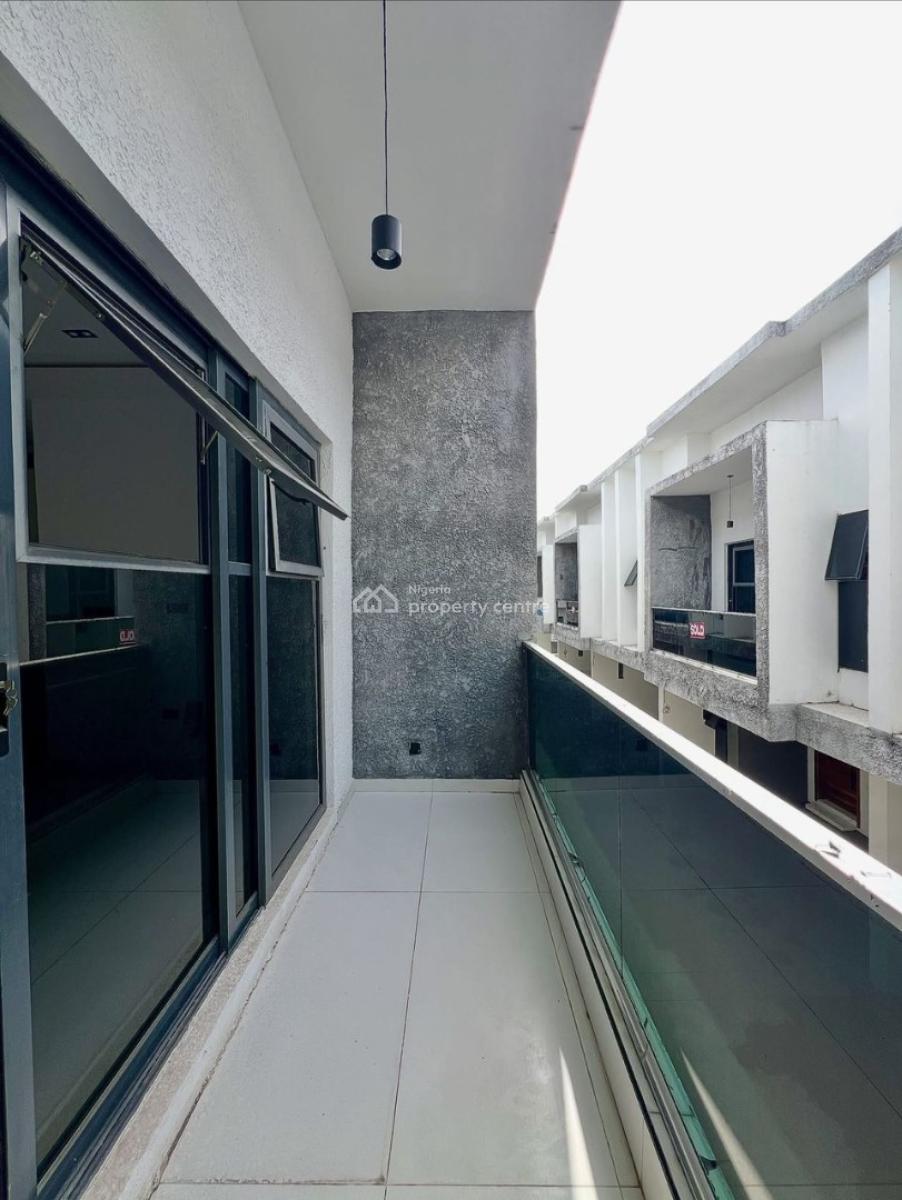 Fully Serviced 4 Bedroom Terrace Duplex, Ikota Villa Estate, Lekki, Lagos, Terraced Duplex for Sale