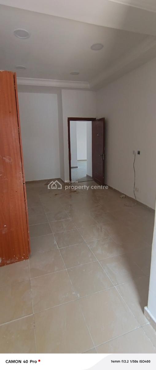 Beautiful 4 Bedroom Duplex with Bq, By Pinnacle Filling Station, Lekki Phase 1, Lekki, Lagos, Terraced Duplex for Rent