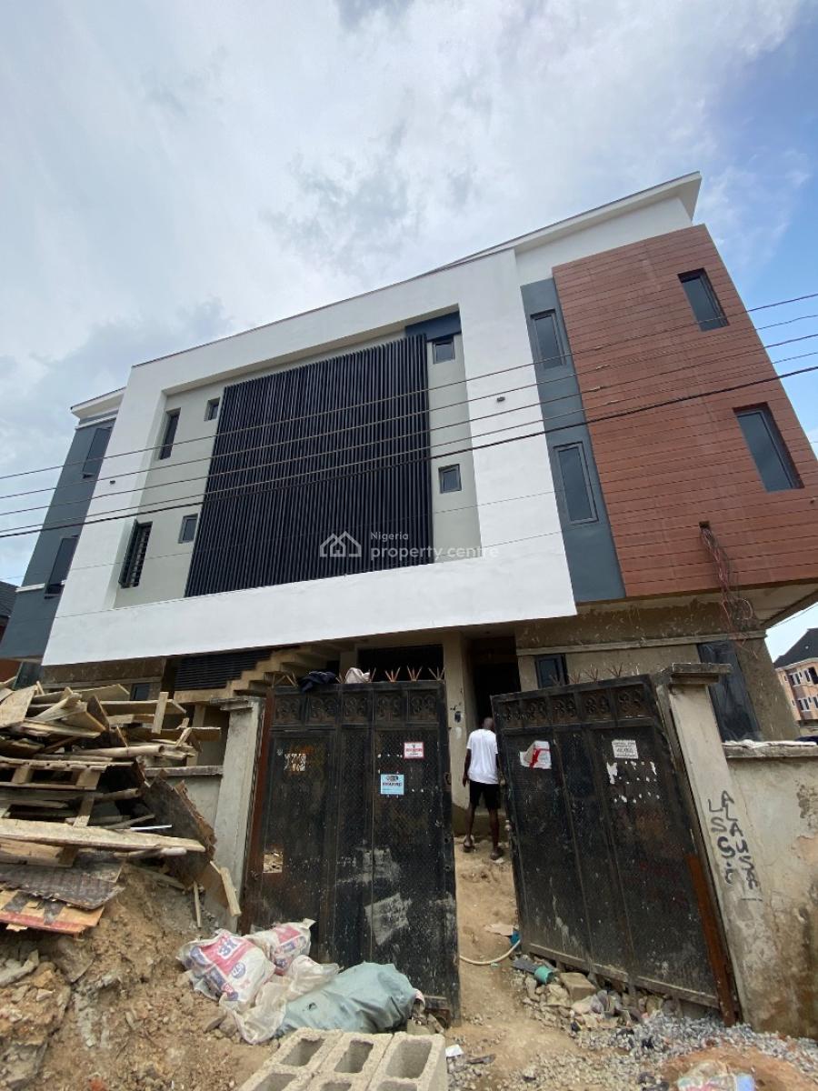 Beautiful Studio & 2 Bedroom Apartment in a Good Neighborhood., Off Nnobi Right Ikate Surulere Lagos, Surulere, Lagos, Block of Flats for Sale