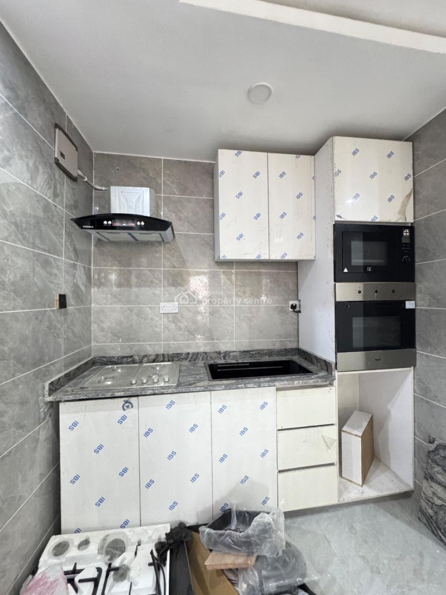 Beautiful Studio & 2 Bedroom Apartment in a Good Neighborhood., Off Nnobi Right, Ikate, Surulere, Lagos, Block of Flats for Sale