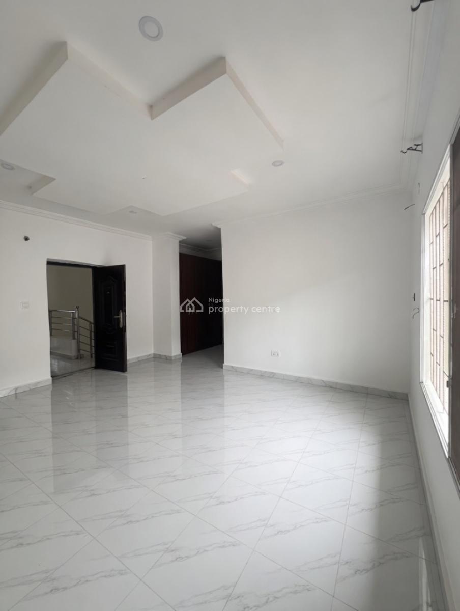 a Well Built 3bedroom Terrace Duplex, Pepperoni Abraham Adesunya, Lekki Phase 2, Lekki, Lagos, Terraced Duplex for Rent