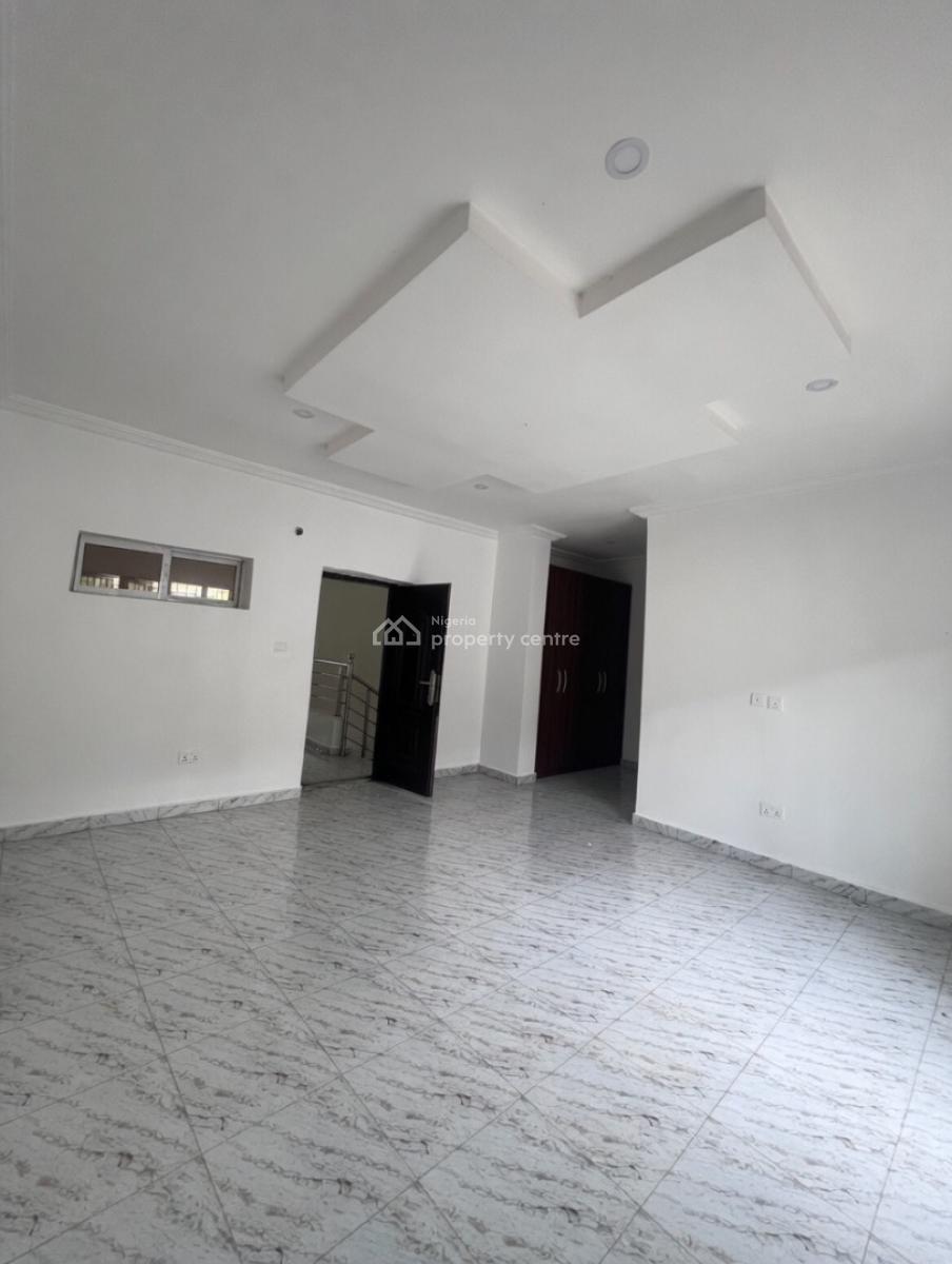 a Well Built 3bedroom Terrace Duplex, Pepperoni Abraham Adesunya, Lekki Phase 2, Lekki, Lagos, Terraced Duplex for Rent