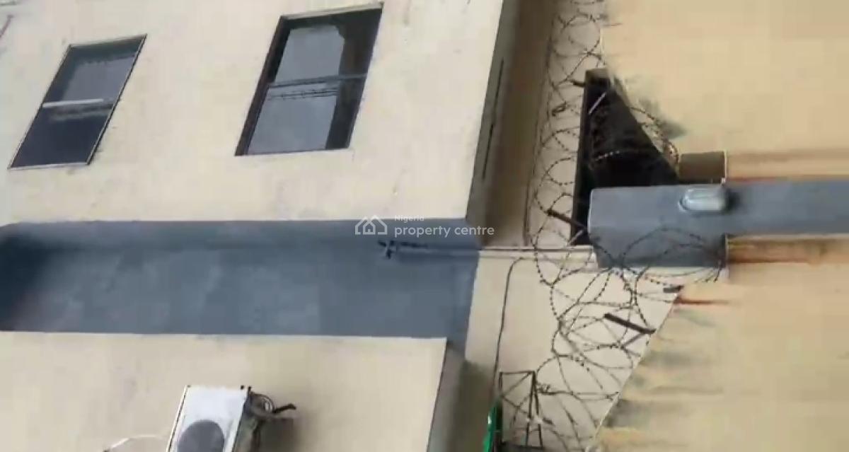 Massively Spacious Storey Building Apartment, Lagos Island, Lagos, Block of Flats for Sale