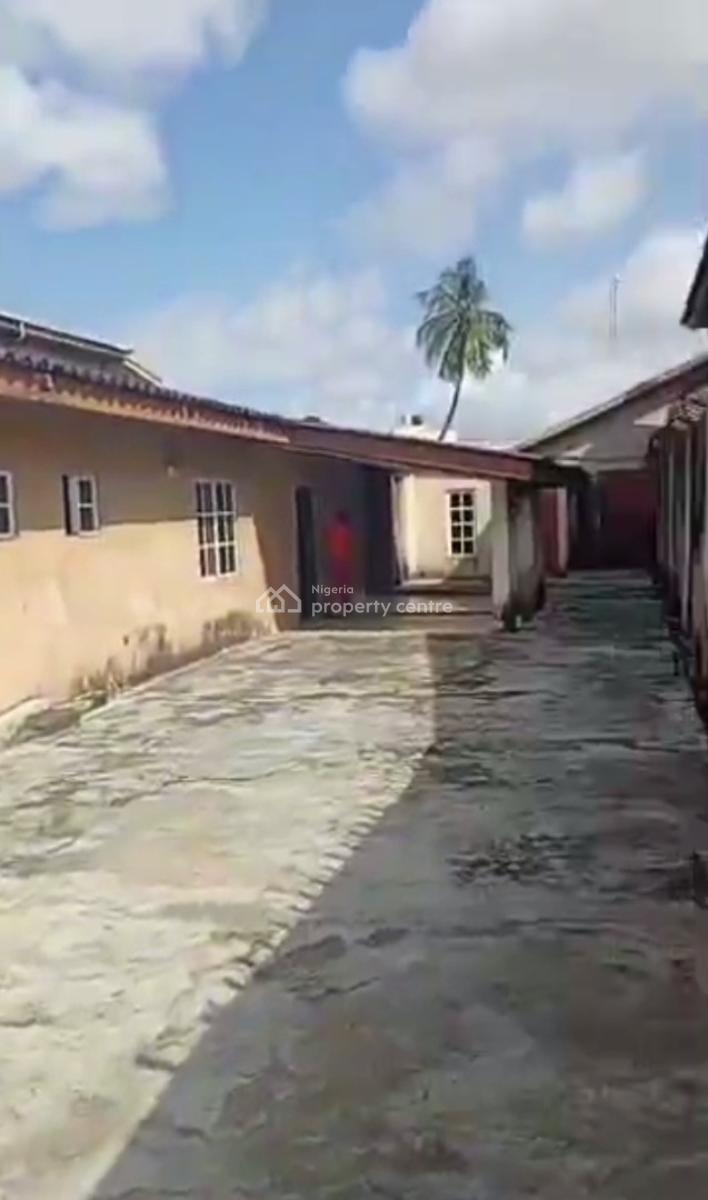 a Fully Detached Bungalow (self Compound)  with Enough Parking Space, Off, Adeniran Ogunsanya, Surulere, Lagos, Detached Bungalow for Rent