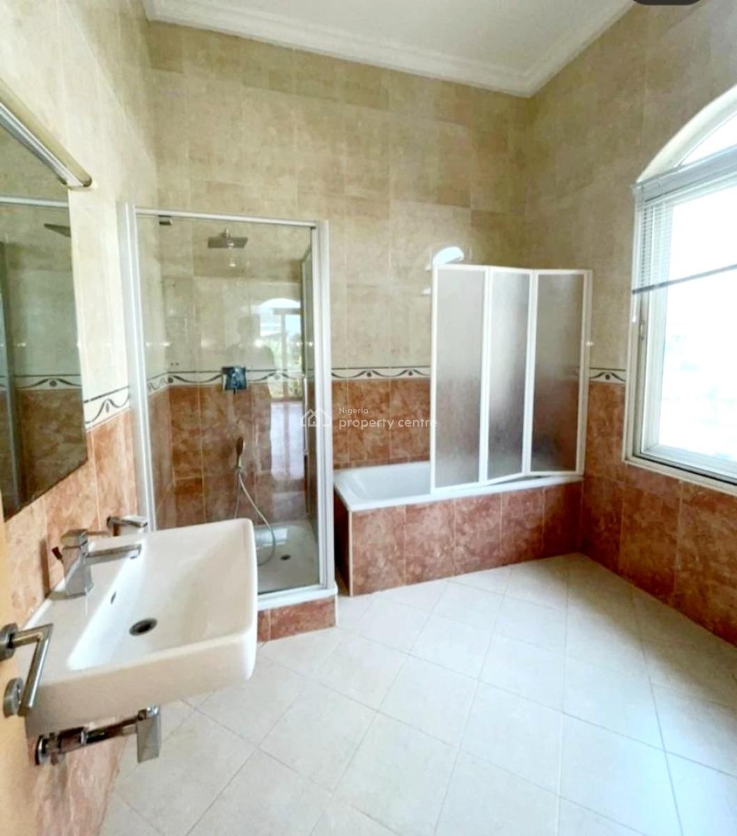a Luxury & Spacious 3-bedroom Terrace, Banana Island, Ikoyi, Lagos, Terraced Duplex for Rent
