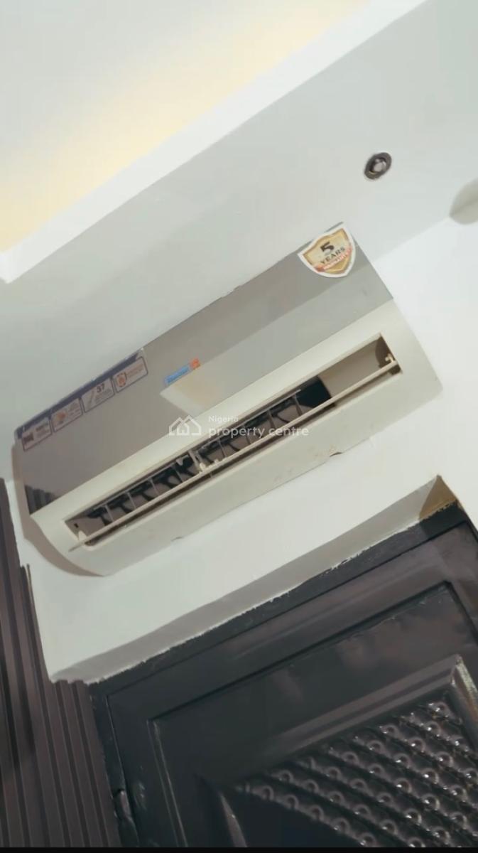 Lease Lease Lease, Pedro, Gbagada, Lagos, Self Contain (single Rooms) for Rent
