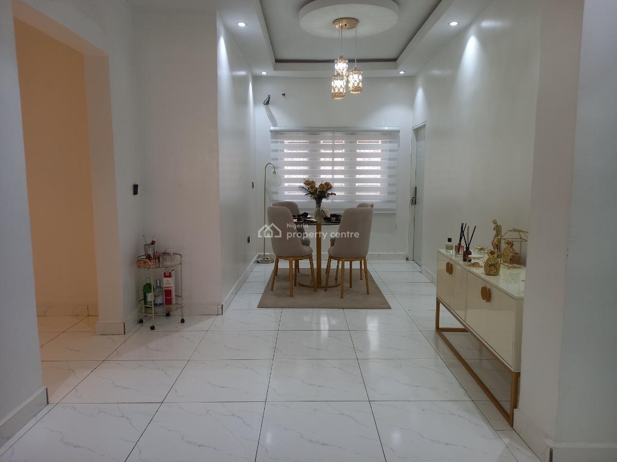 6-month Clean Fully Furnished & Serviced Apartment, Estate Katampe, Katampe, Abuja, Flat / Apartment for Rent