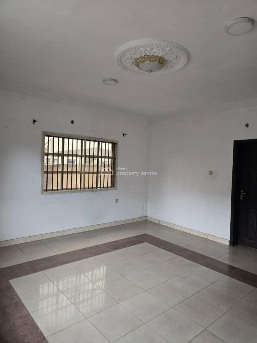 Nicely Built 3 Bedroom Flat, Omole Phase 2, Ikeja, Lagos, Flat / Apartment for Rent