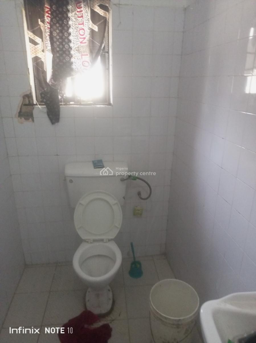 Selfcon, Alfa Beach, Igbo Efon, Lekki, Lagos, Self Contain (single Rooms) for Rent