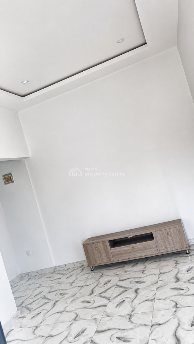 a Nice Room and Parlor Miniflat, United Estate, Sangotedo, Ajah, Lagos, Mini Flat (room and Parlour) for Rent