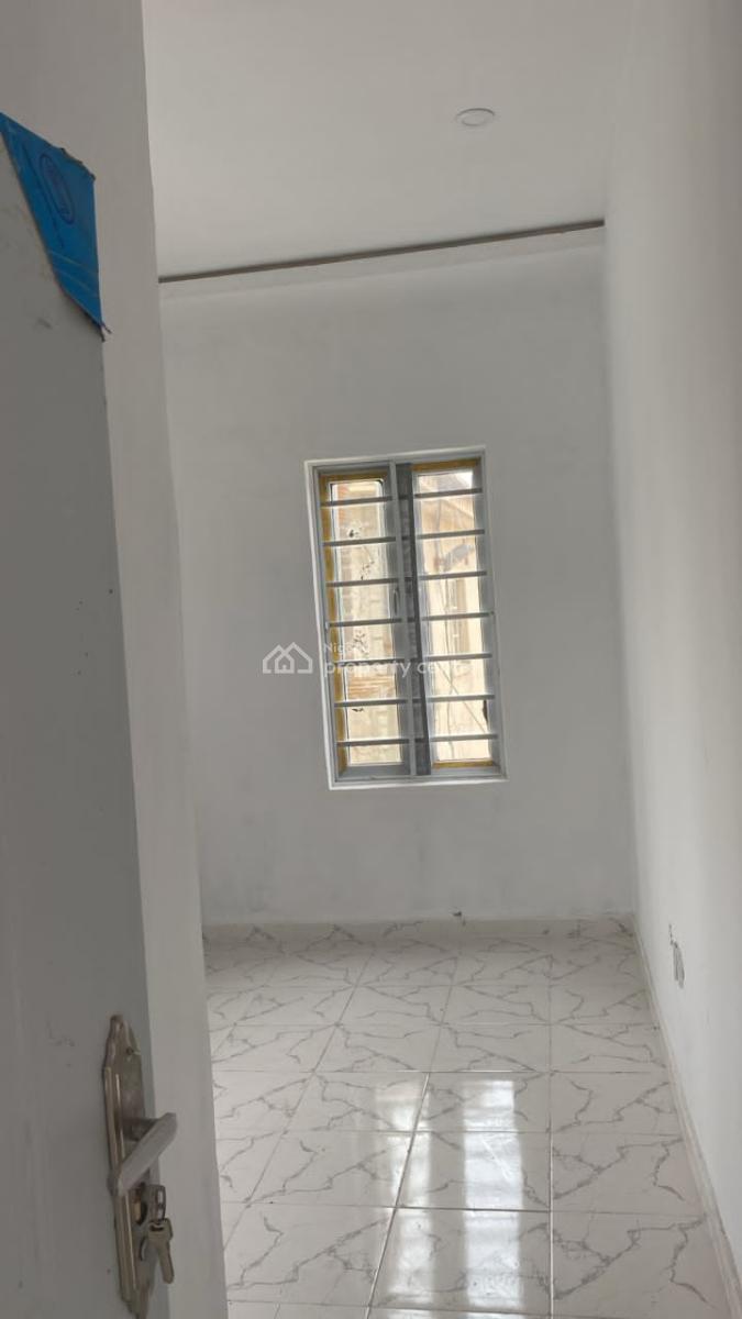 a Nice Room and Parlor Miniflat, United Estate, Sangotedo, Ajah, Lagos, Mini Flat (room and Parlour) for Rent
