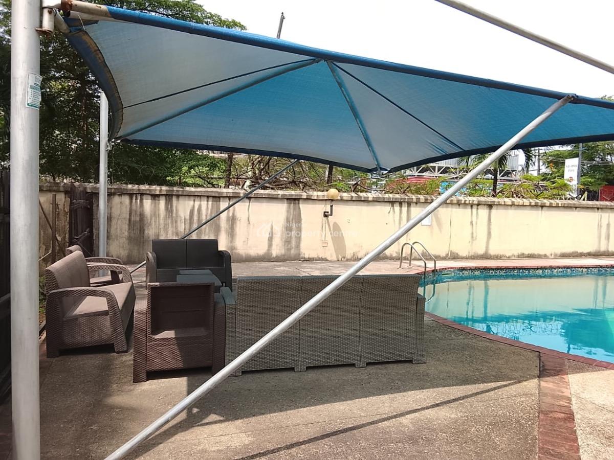 Decent 3 Bedroom Apartments with a Room Bq, Old Ikoyi, Ikoyi, Lagos, Flat / Apartment for Rent
