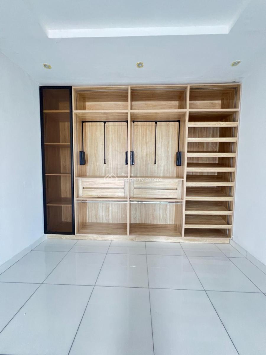 Standard 5-bedroom Detached, Old Ikoyi, Ikoyi, Lagos, Detached Duplex for Sale