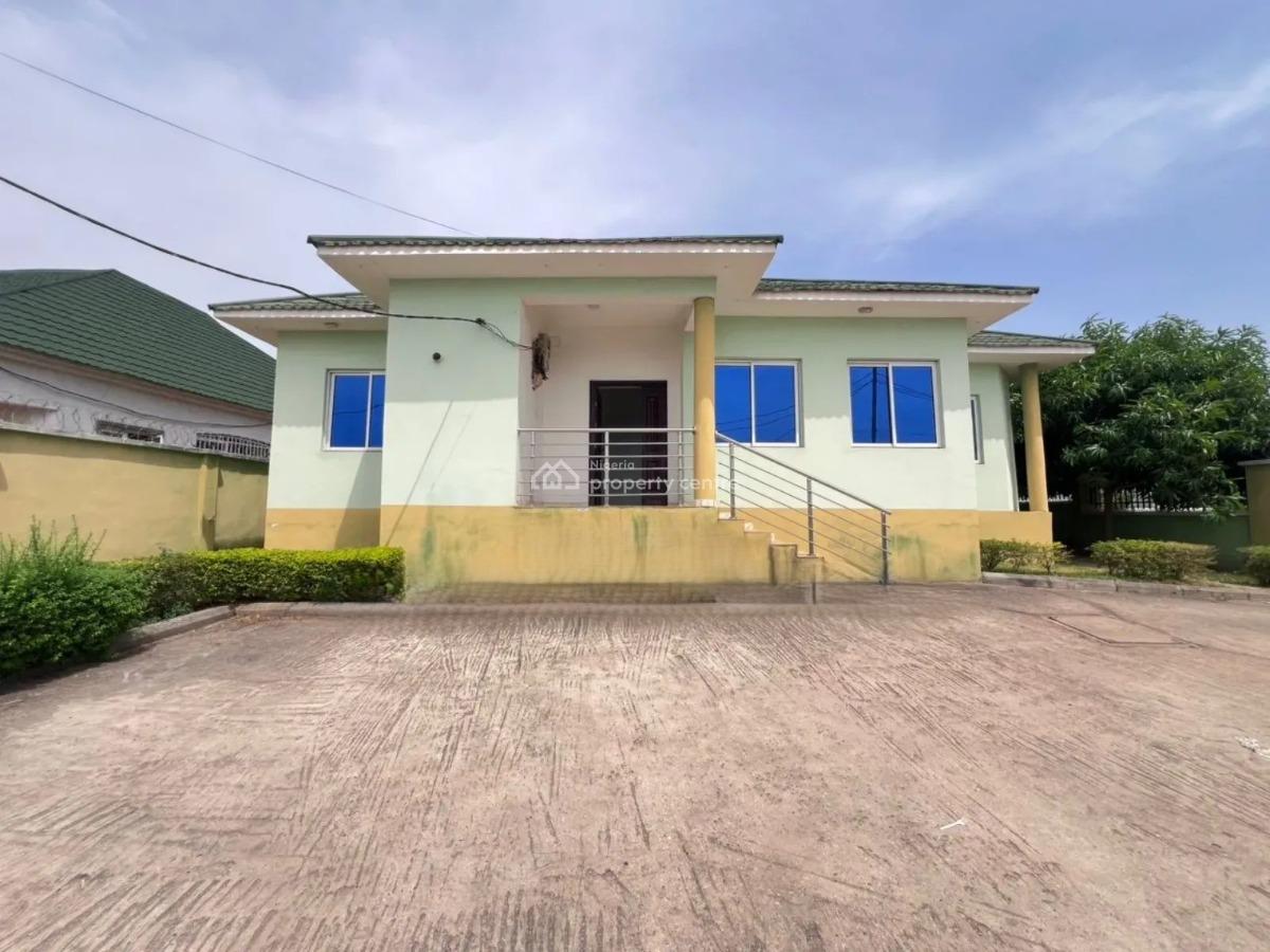 Luxury 3 Bedroom Bungalow with Excellent Facilities in Lugbe -abuja, Lugbe District. Abuja - Nigeria., Pyakasa, Lugbe District, Abuja, Detached Bungalow for Sale