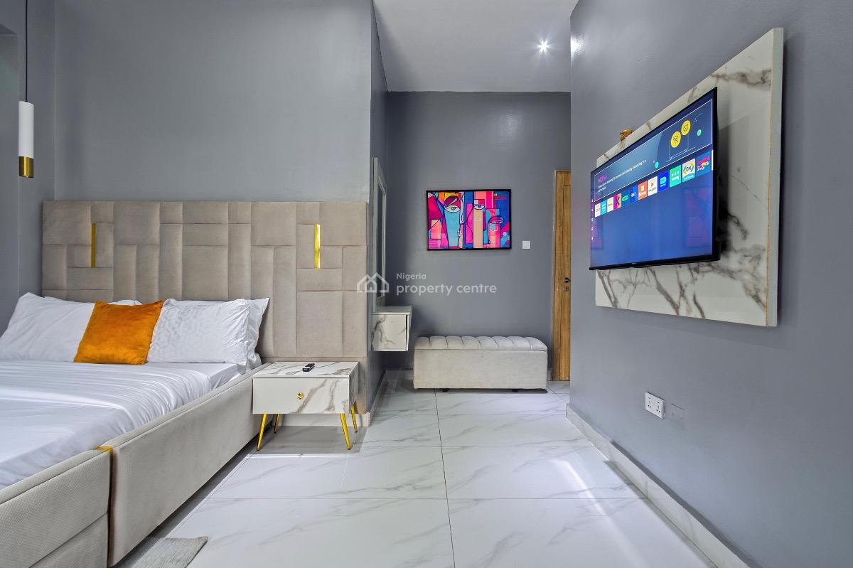 Brand New 2-bedroom Smart Luxury Home with Alexa, Ps5, Outdoor Sit-out, Lekki Phase 1, Lekki, Lagos, Flat / Apartment Short Let