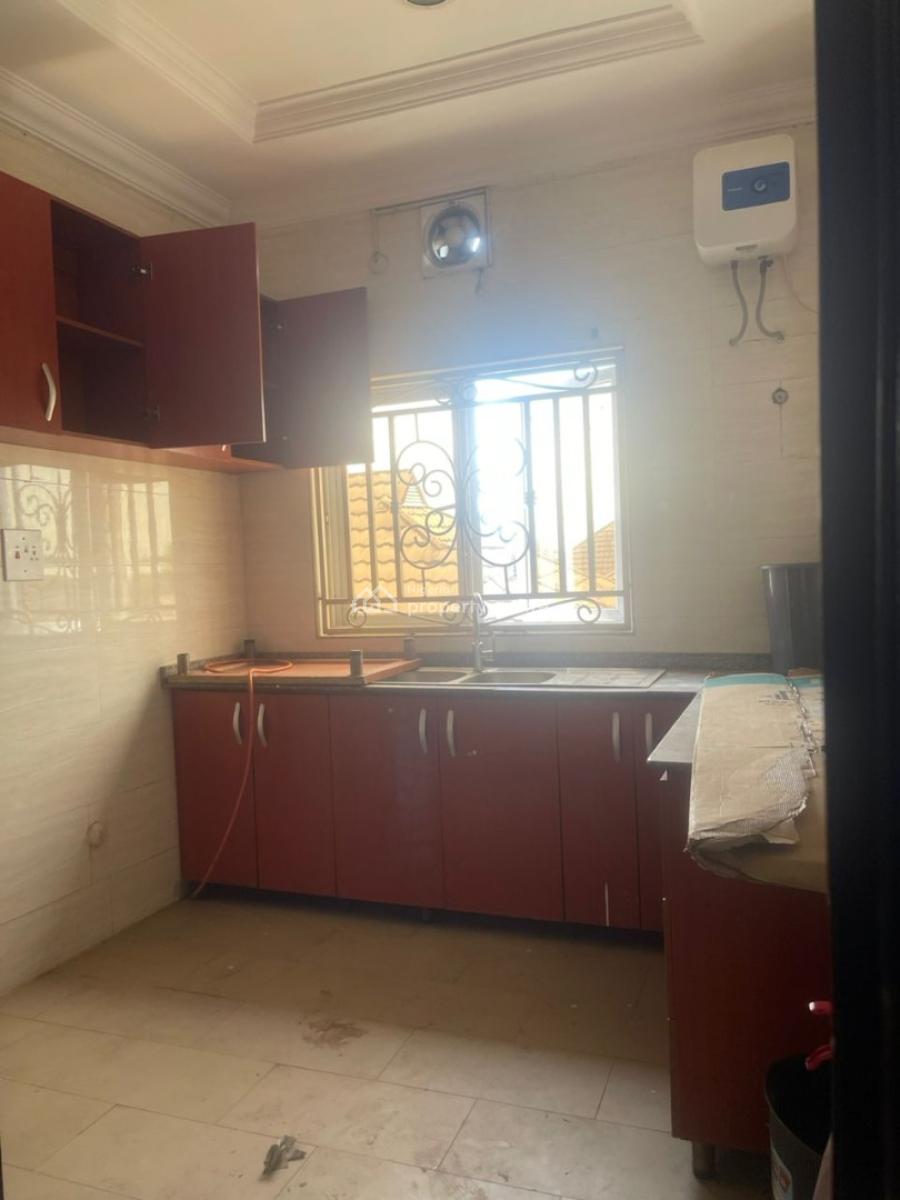 Very Sharp 3 Bedroom Flat Apartment in Osapa Lekki, Osapa Lekki, Lekki, Lagos, Flat / Apartment for Rent