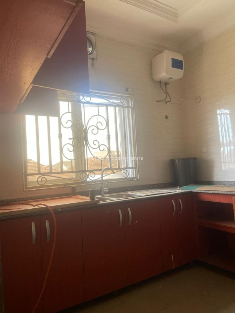 Very Sharp 3 Bedroom Flat Apartment in Osapa Lekki, Osapa Lekki, Lekki, Lagos, Flat / Apartment for Rent