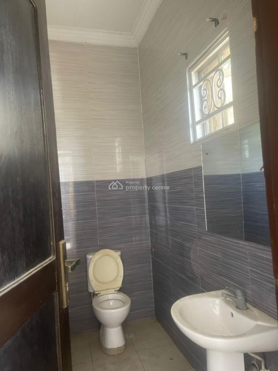 Very Sharp 3 Bedroom Flat Apartment in Osapa Lekki, Osapa Lekki, Lekki, Lagos, Flat / Apartment for Rent