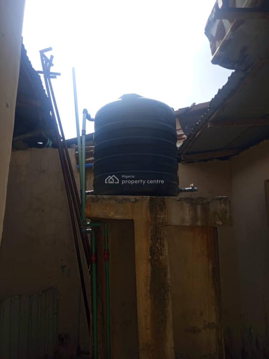 Spacious Mini Flat, Off Mobil Maroko Orile Ajah Lekki Lagos, Ajah, Lagos, Mini Flat (room and Parlour) for Rent