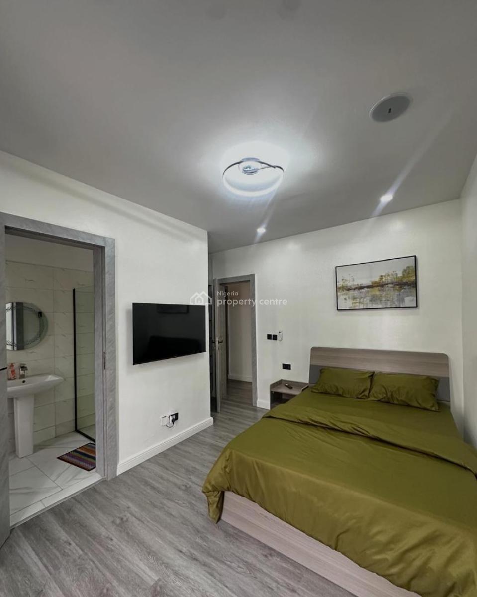 Semi Furnished 2 Bedroom Apartment Available, Lekki Phase 1, Lekki, Lagos, Flat / Apartment for Rent
