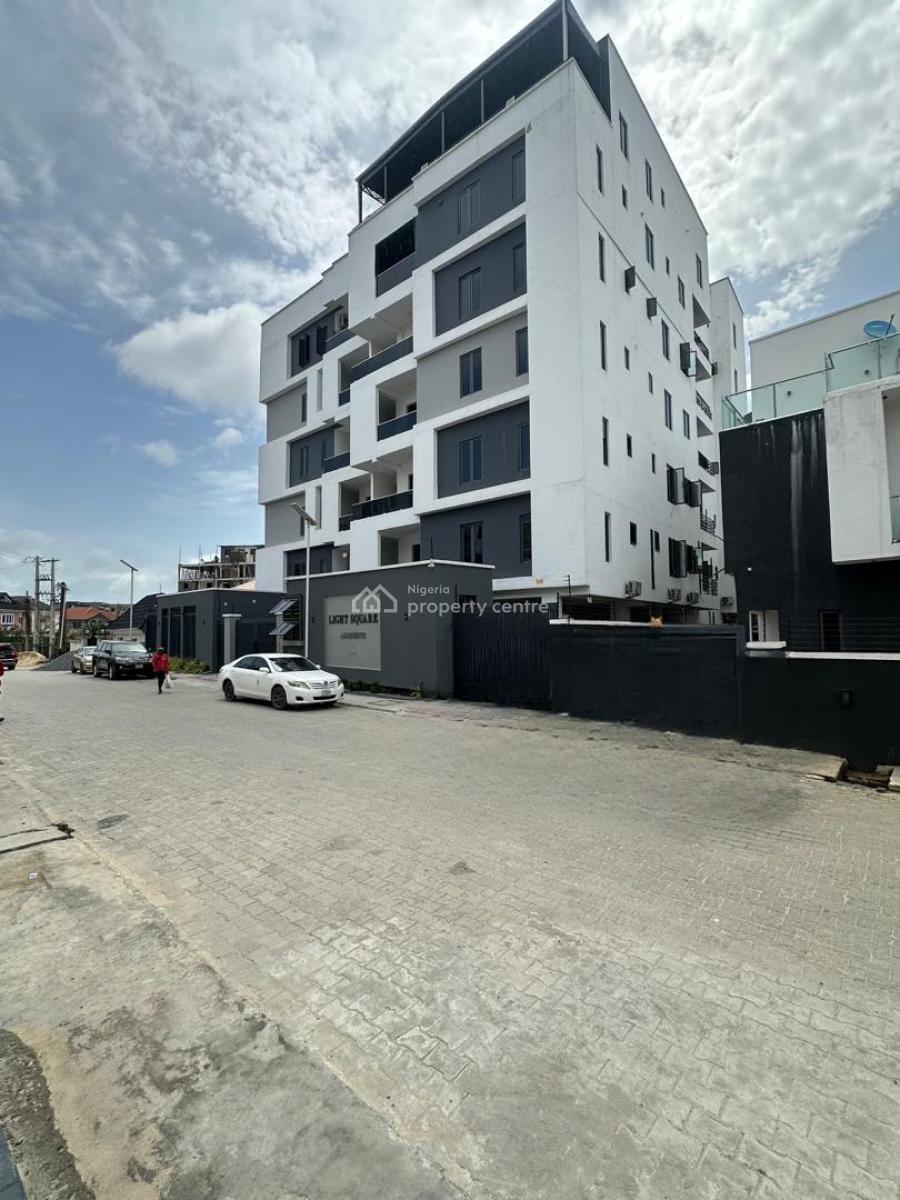 Semi Furnished 2 Bedroom Apartment Available, Lekki Phase 1, Lekki, Lagos, Flat / Apartment for Rent